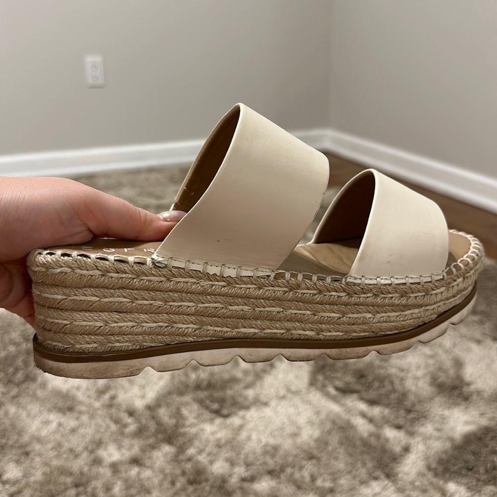Esprit Sandals - Size 9